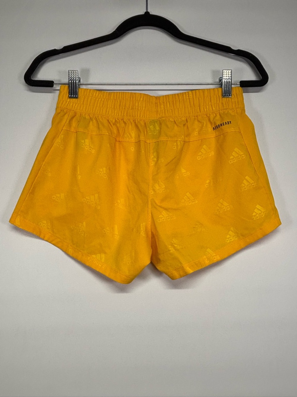 ✨Adidas AEROREADY Yellow Running Athletic Shorts XS - Picture 4 of 12